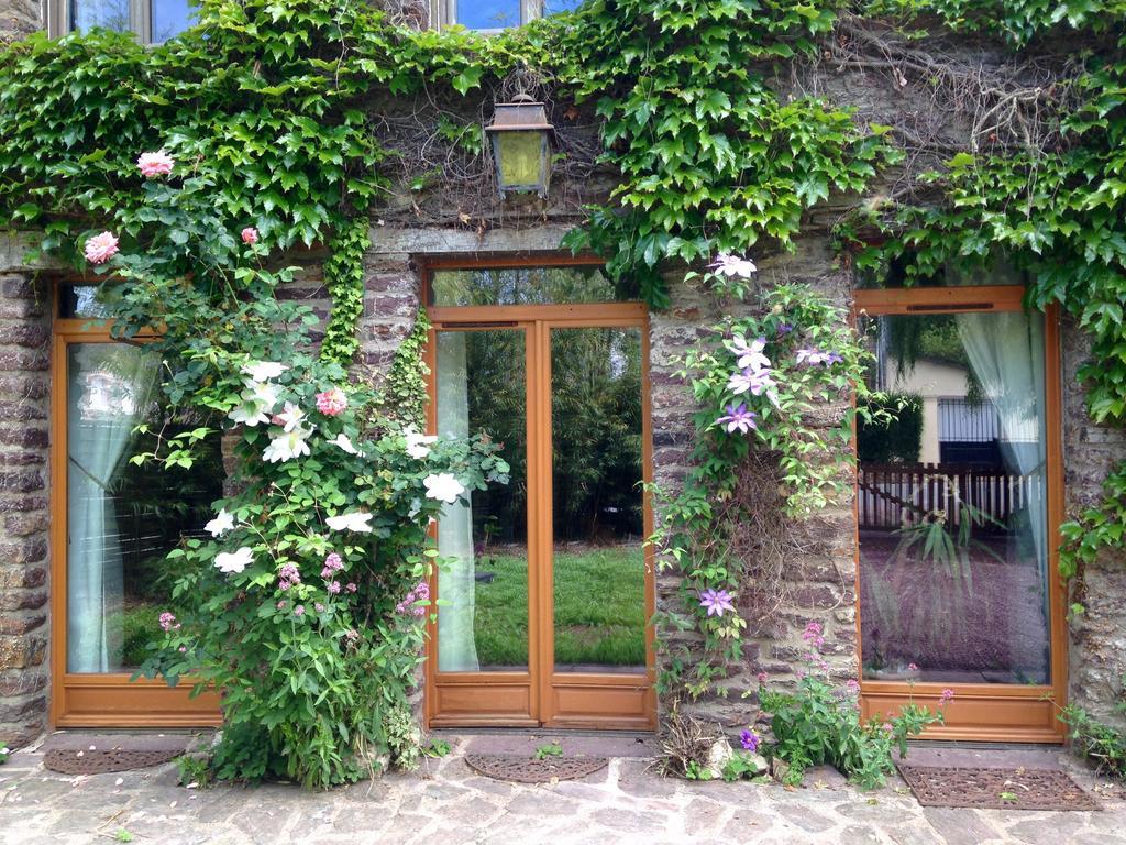 Gite Du Charme En Broceliande Mauron Eksteriør bilde